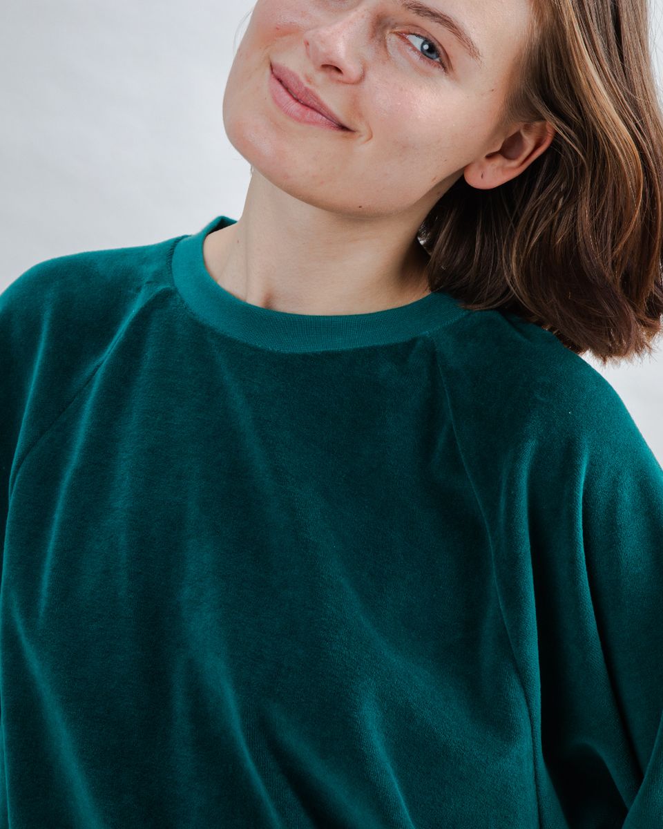 Brava Green Velvet Raglan Sweatshirt