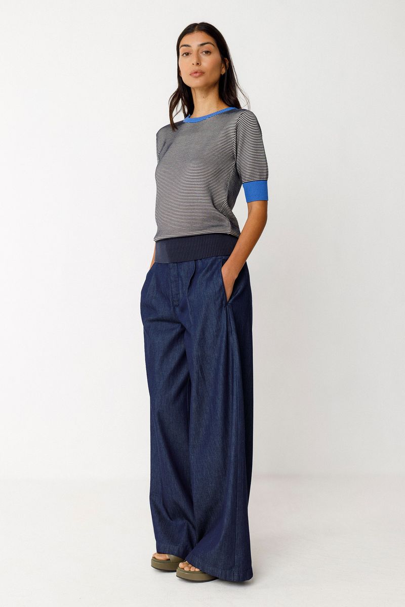 Muike Sweater