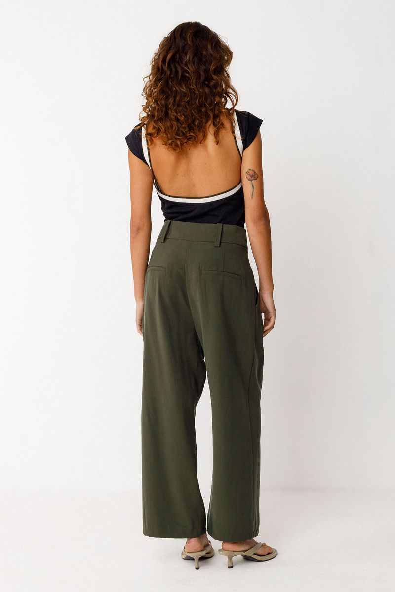 Aroa T-Shirt